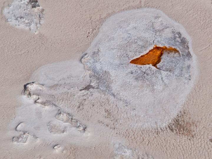 Upper Geyser Basin 6658.jpg